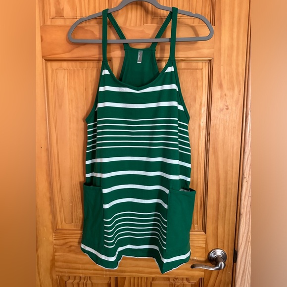 NWOT Free People Hot Shot Mini Printed Dress Size: XS - Picture 3 of 6